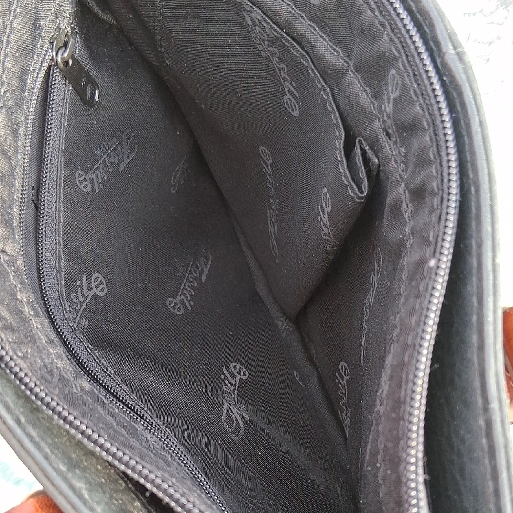 Fossil Black Leather Tote with Brown Handles - Picture 5 of 10